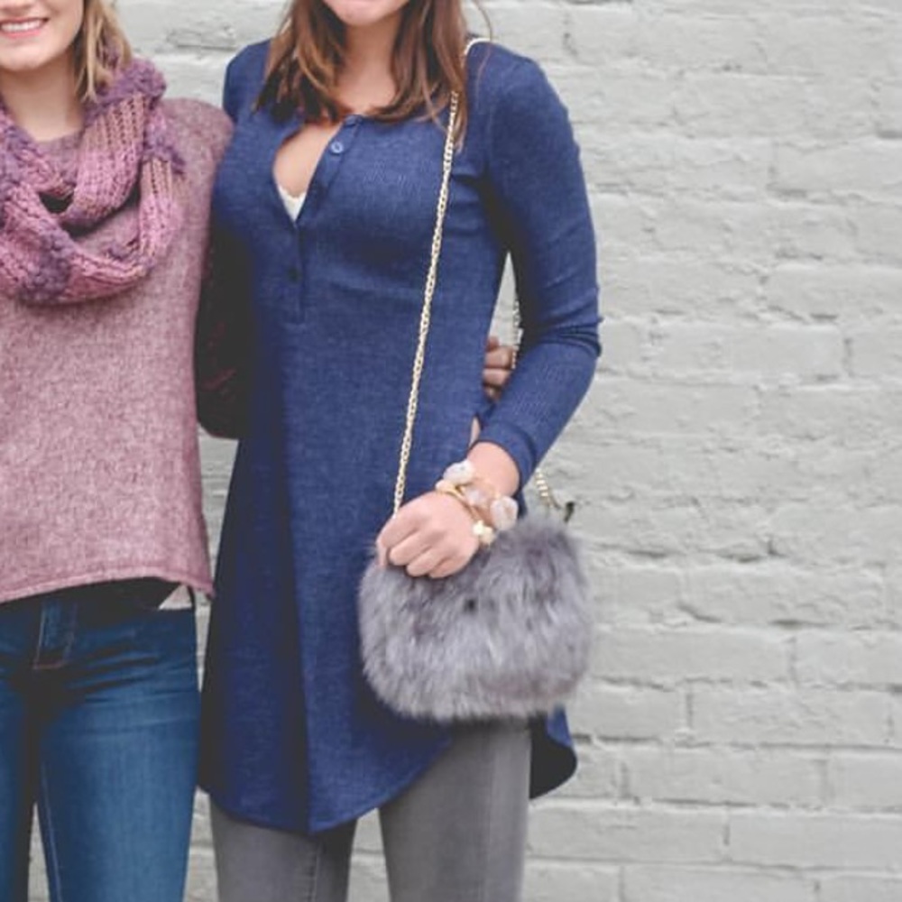 BCBGENERATION Navy Blue Waffle Knit long sleeve